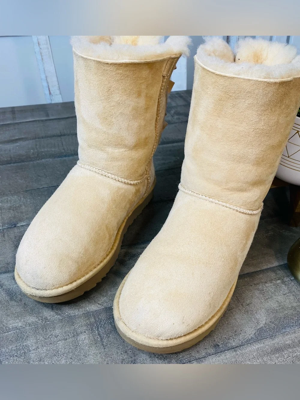 UGG bailey bow